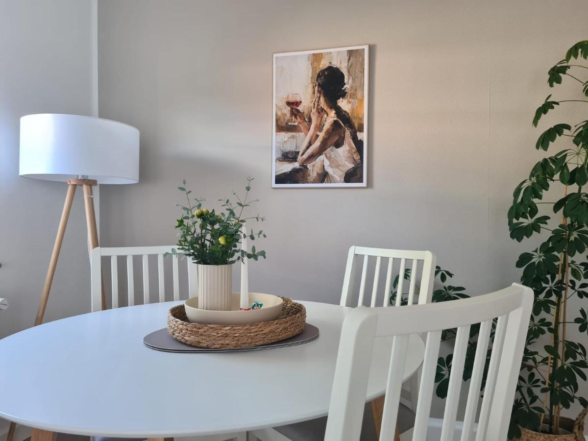Ferienwohnung Im Werder -Fuer Monteure Nicht Geeignet- ツェレ エクステリア 写真